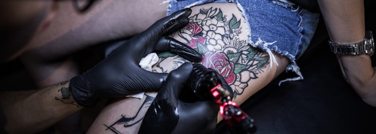 The Problem with Tattooing Over Varicose Veins