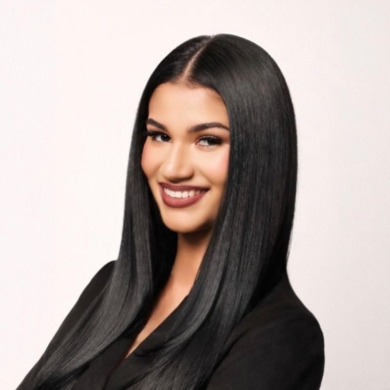 Luciana Santini Headshot